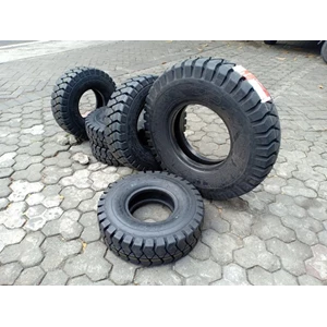 Tips Perawatan Ban Forklift agar Tahan Lama dan Mengurangi Downtime